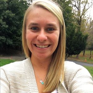 Meet your Posher, Cara